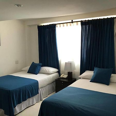 Az Hotel And Suites Панама Экстерьер фото