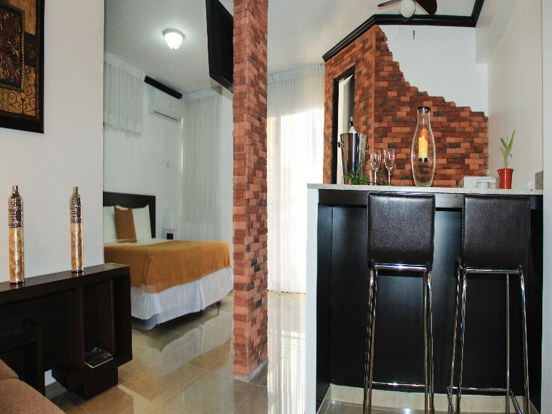 Az Hotel And Suites Панама Экстерьер фото