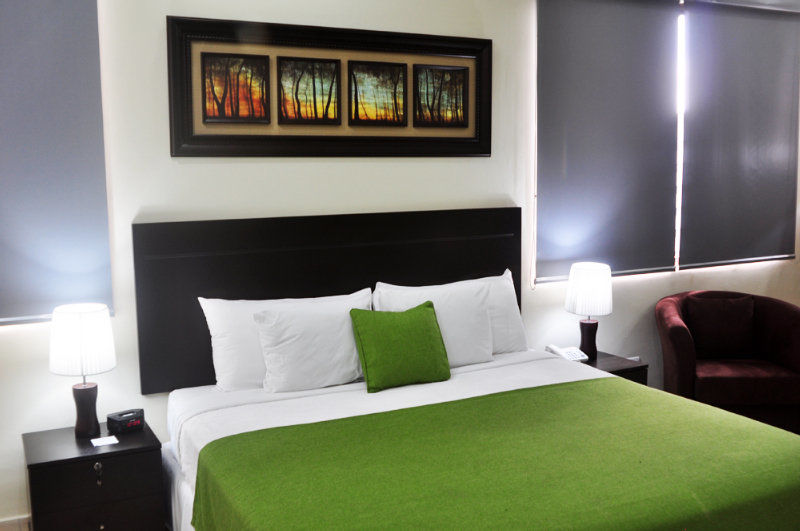 Az Hotel And Suites Панама Экстерьер фото