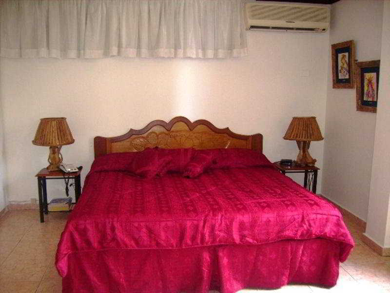 Az Hotel And Suites Панама Экстерьер фото