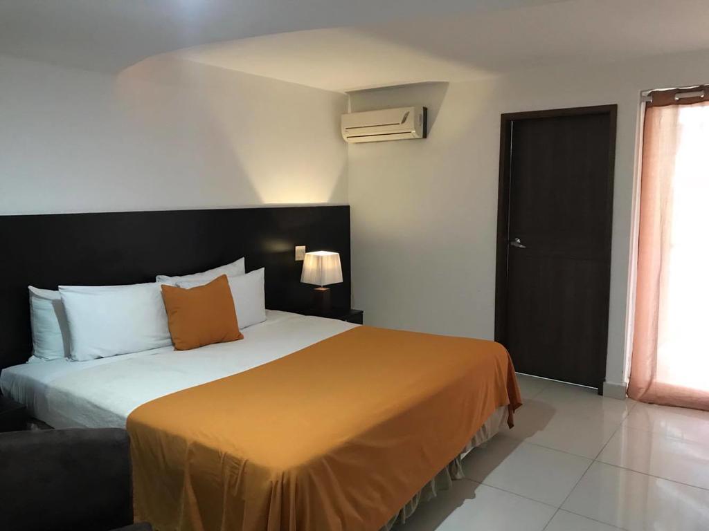 Az Hotel And Suites Панама Экстерьер фото