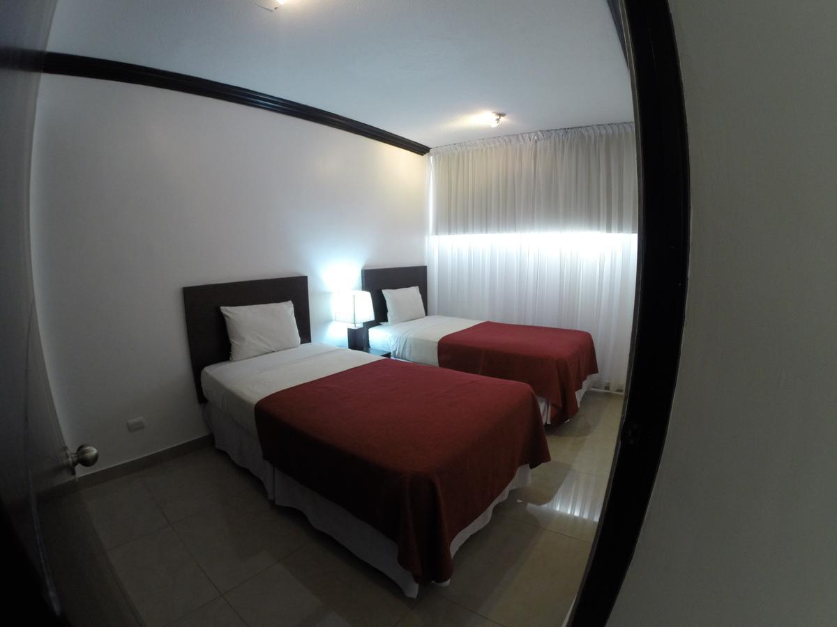 Az Hotel And Suites Панама Экстерьер фото