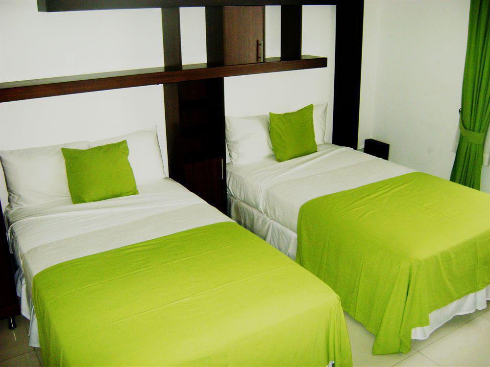 Az Hotel And Suites Панама Экстерьер фото